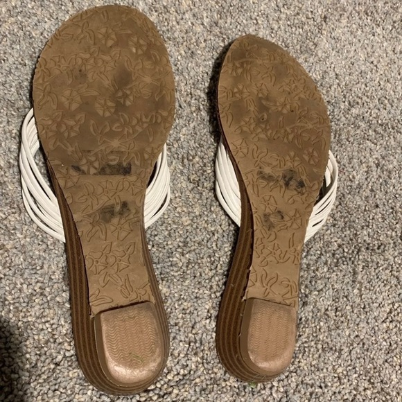 Sandals - Picture 3 of 3